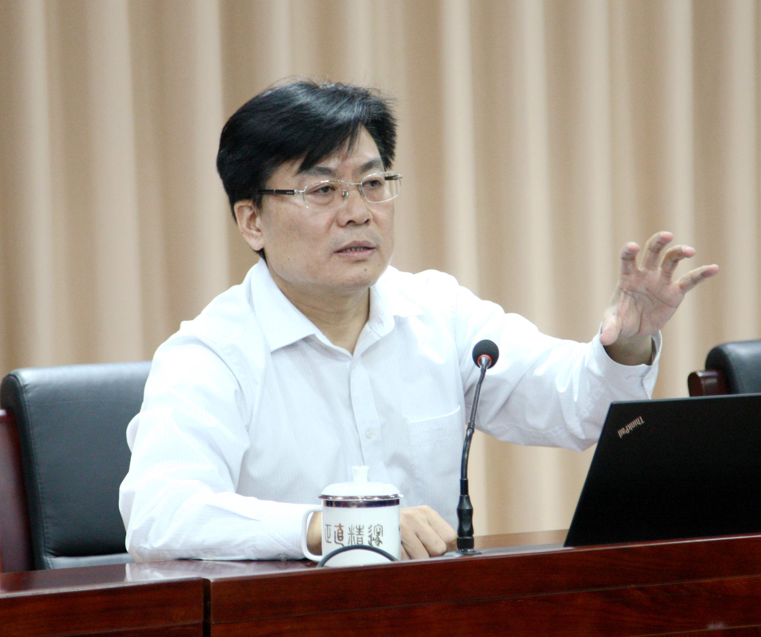 ���������������